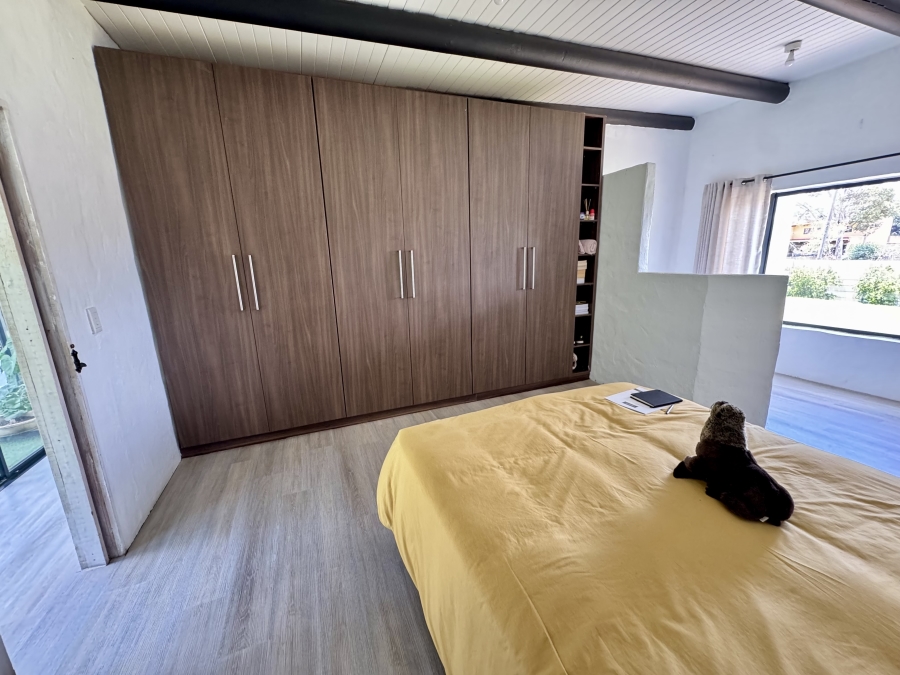 5 Bedroom Property for Sale in Cape Farms Western Cape